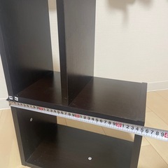 L字の棚の画像