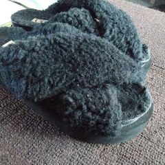 UGG　アグサンダル、スリッパの画像
