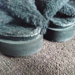 UGG　アグサンダル、スリッパの画像