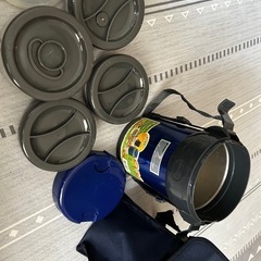 真空4段弁当ジャーの画像