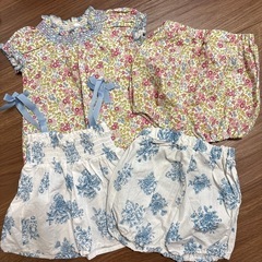 トップス5着＋セットアップ2セットの画像