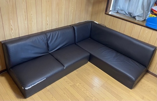 すぐお渡し可‼️コンセント付き革レザーL字ソファー