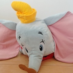 超BIG ダンボ ぬいぐるみの画像