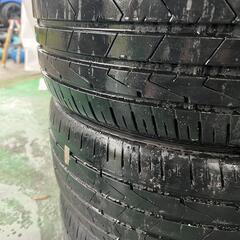 タイヤ　215/45r17