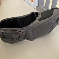 お取引中　Baby &me ヒップシート　抱っこ紐の画像