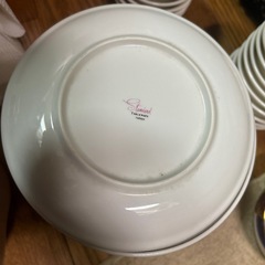 お皿の画像
