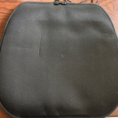 ファン付きクールマット　扇風機の画像