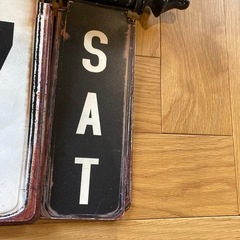 アクメファニチャー　ジャーナルスタンダードファニチャー　家具　カレンダーの画像