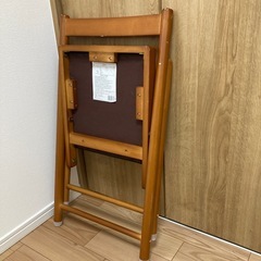 折りたたみ　椅子　木製の画像