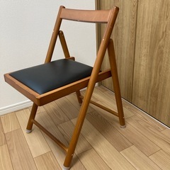 折りたたみ　椅子　木製の画像
