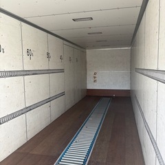 ☆下見可能！　10トン　10t 床一部ローラー
　アルミ　バン　箱　倉庫　物置　コンテナ　引き取り限定！右側の画像