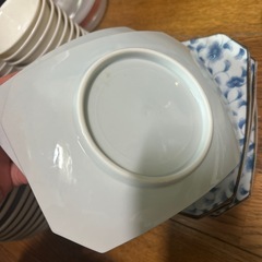 お皿の画像