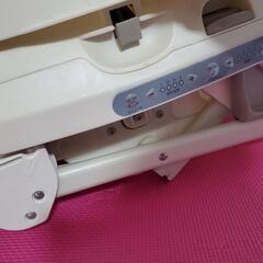 combi ベビーチェアの画像