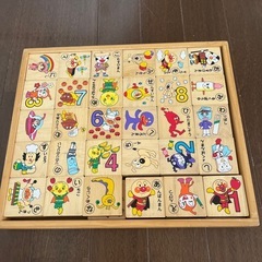 6/12までアンパンマン　木製　もじ　すうじあそび　つみき　の画像