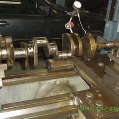 エンジンリビルト専門工場-外車.国産車.シリンダーヘツトフル加工...