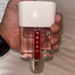 PRADA香水　オー　スポーツ　ルナ　ロッサの画像