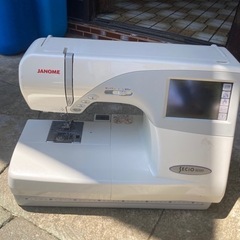 ジャンク品ミシン