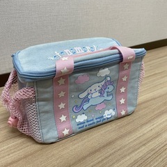 シナモンロール　保冷バッグ