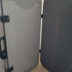 東芝ズボンプレッサーの画像