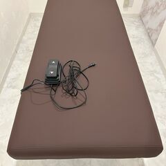 SevenBeauty電動昇降マッサージベッド