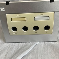 NintendoGAMECUBE 本体のみの画像