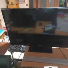 パナソニック　32インチ　液晶テレビ