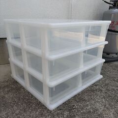 収納ボックスの画像