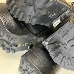 ヨースケ厚底ブーツ23.5サイズの画像