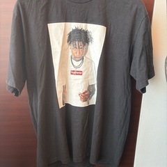無料supremeTシャツ（XL）