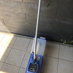 アイリスオーヤマ電動芝刈り機G-200 中古