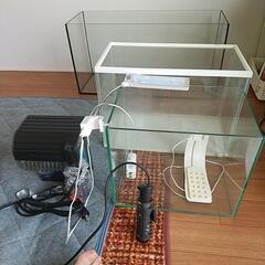 水槽はきれいです、新品フィルター   他もあまり使って無いです。