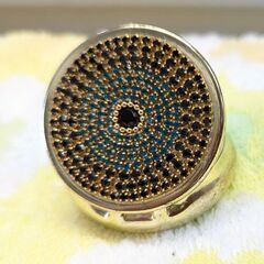 ☆サプリケース/タブレットケース　鏡付　中古品　の画像