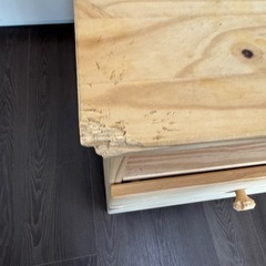 【譲ります】IKEA 引き出し付き収納棚（大きな傷あり） の画像