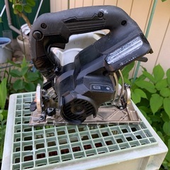 マキタ　165mm充電マルノコ　HS631Dの画像