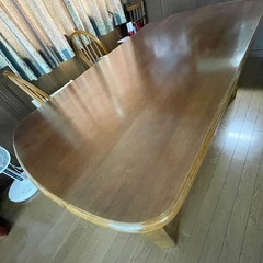 ダイニングテーブル