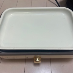 アイリスオーヤマのホットプレートの画像