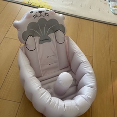 ベビーバス ラッコハグ