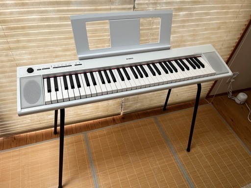ヤマハ YAMAHA 電子キーボード piaggero ホワイト NP-12 