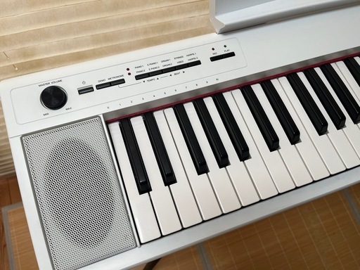 ヤマハ YAMAHA 電子キーボード piaggero ホワイト NP-12 