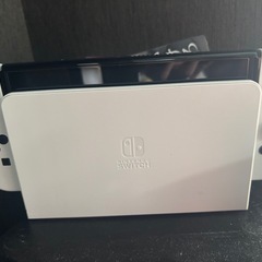 ニンテンドースイッチ　Nintendo Switch 有機ＥＬ　白
の画像
