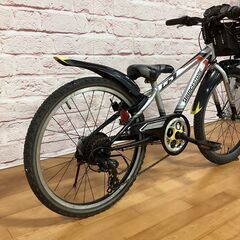  【子供用】整備済中古自転車 ブリヂストン 22型クロスファイヤーJr 身長117cm程度から シルバー色 <自転車のオオムラ 静岡店>の画像