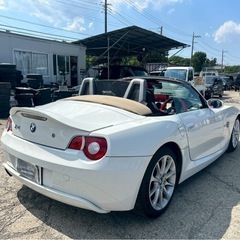 【支払総額35万円】車検2年付きで再出品！BMW Z4激安オープンカー値段交渉あり！エアロダイナミックPKG 7万キロ！普通にかっこいいです♩の画像