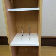 あげます(´・ω・)つ キャスター付き本棚 収納棚の画像