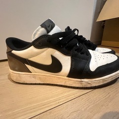 NIKE エアジョーダン1 の画像
