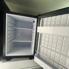23年製　エクセレンス　冷蔵庫　35L ML-40SG RZの画像
