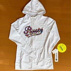 RUSTY ラスティ ラッシュガード
・adidas アディダス ビーチスカート・水着 3品セットの画像