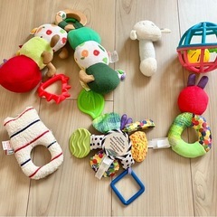 赤ちゃん　ガラガラ　オーボール　歯固めなど　　の画像