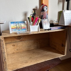 本棚　りんご箱