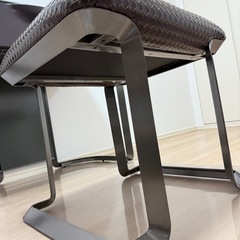オーダーメイド　モダン ドレッサー・化粧台用のスツール 編み込み座面の画像