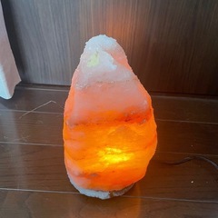 お取り引き中　ヒマラヤ岩塩ランプ　３つまとめての画像